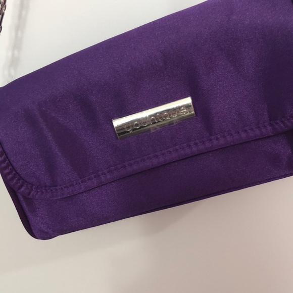 Younique Purple Purse Makeup Bag - Picture 1 of 4